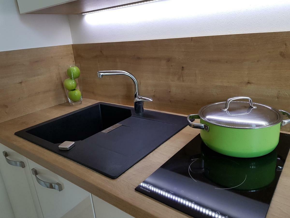 Apartment Nena With Private Free Parking *